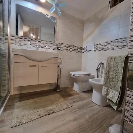 Demi Apartament